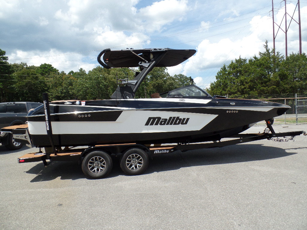 2025 25' Malibu 25 LSV