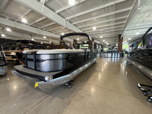 a01QO00000e9JIxYAM_12 (Custom).jpg