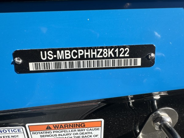 a013o00000w03RsAAI_28 (Custom).jpg