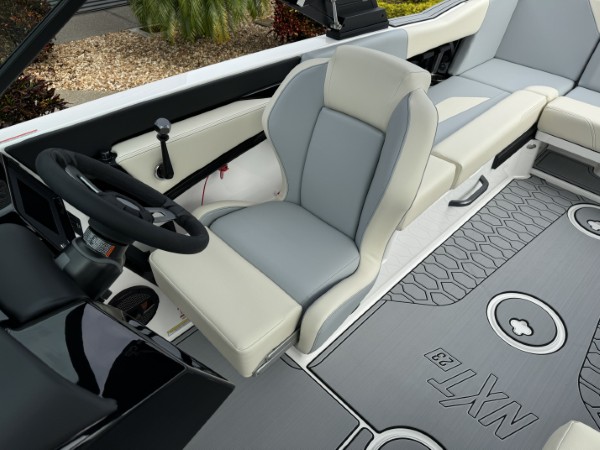 a01QO00000KYsyaYAD_20 (Custom).jpg