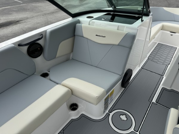 a01QO00000KYsyaYAD_21 (Custom).jpg