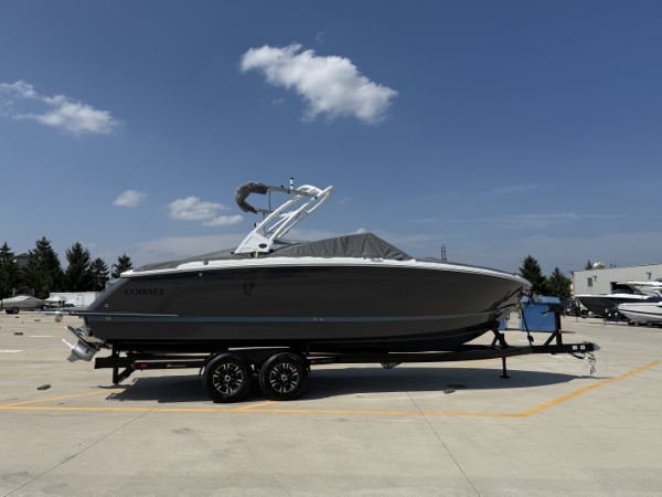 a01QO00000fF6f0YAC_35 (Custom).jpg