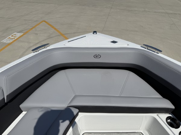 a01QO00000fF6f0YAC_33 (Custom).jpg