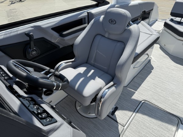 a01QO00000fF6f0YAC_22 (Custom).jpg