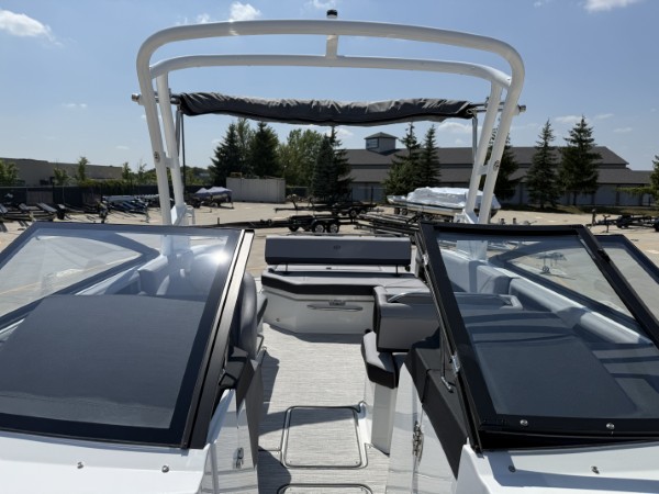 a01QO00000fF6f0YAC_29 (Custom).jpg