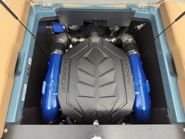 a01QO00000lZwxJYAS_26 (Custom).jpg