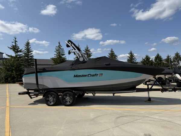 a013o00000vzv4IAAQ_38 (Custom).jpg