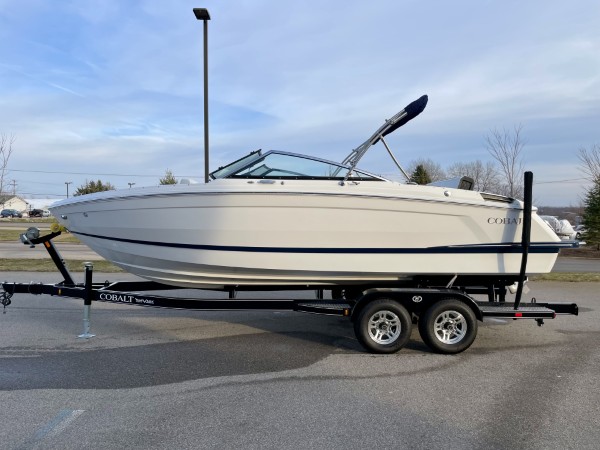 a01QO000001FUYLYA4_13 (Custom).jpg