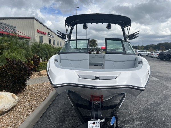 a01QO00000I3fXNYAZ_12 (Custom).jpg