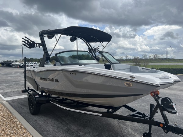 a01QO00000I3fXNYAZ_13 (Custom).jpg