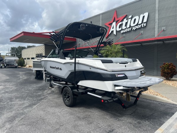 a01QO00000I3fXNYAZ_17 (Custom).jpg