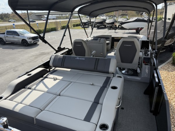 a01QO00000KpirYYAR_25 (Custom).jpg