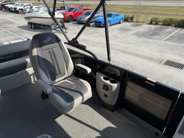 a01QO00000KpirYYAR_21 (Custom).jpg