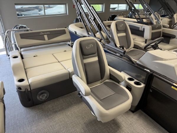 a01QO00000UGoUFYA1_15 (Custom).jpg