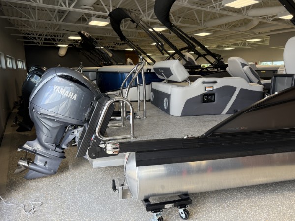 a01QO00000UGoUFYA1_12 (Custom).jpg