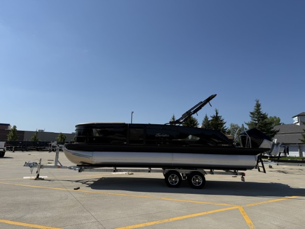 a01QO00000kI7NAYA0_15 (Custom).jpg