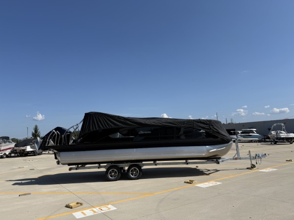 a01QO00000kI7NAYA0_33 (Custom).jpg