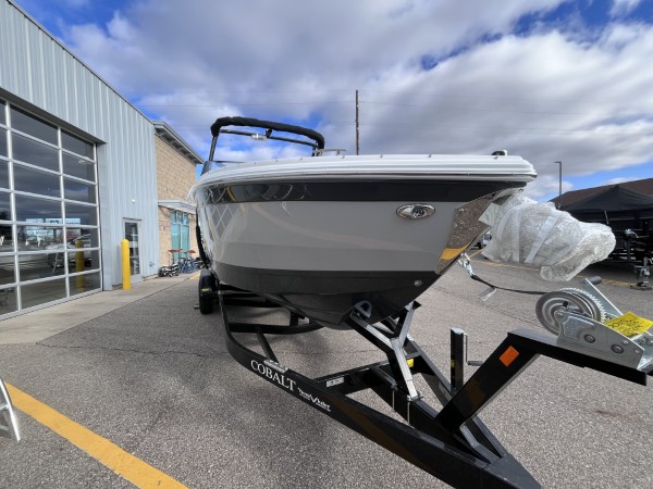 a01QO00000KnzQHYAZ_33 (Custom).jpg