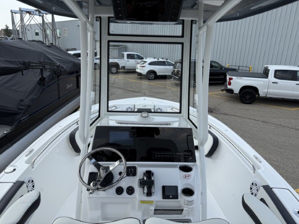 a01QO00000gC8XtYAK_21 (Custom).jpg