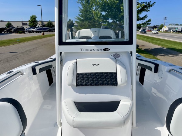 a01QO00000gND2qYAG_19 (Custom).jpg