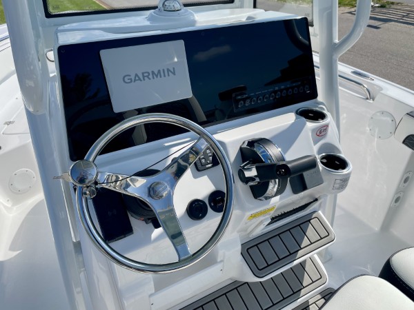 a01QO00000gND2qYAG_20 (Custom).jpg