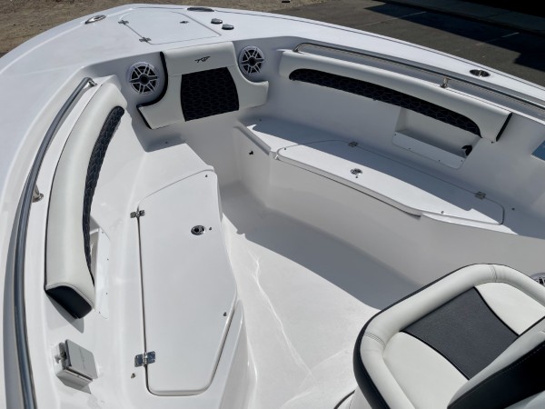 a01QO00000gNrgAYAS_19 (Custom).jpg