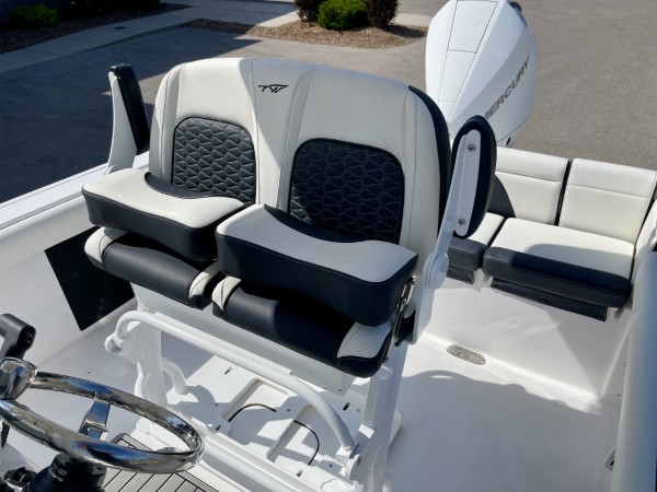 a01QO00000gNrgAYAS_31 (Custom).jpg