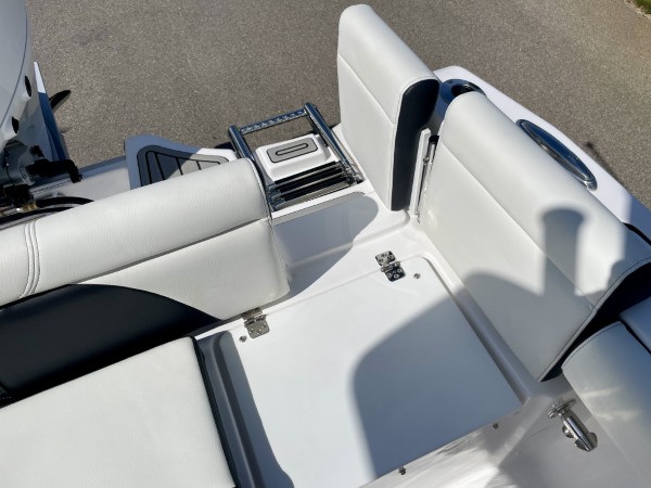 a01QO00000gNrgAYAS_36 (Custom).jpg