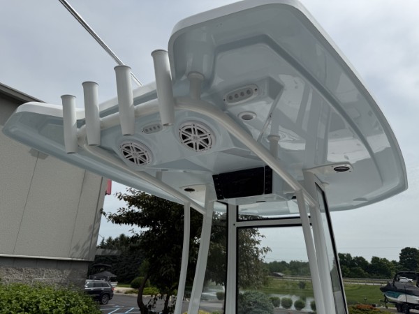 a01QO00000gNvDVYA0_20 (Custom).jpg