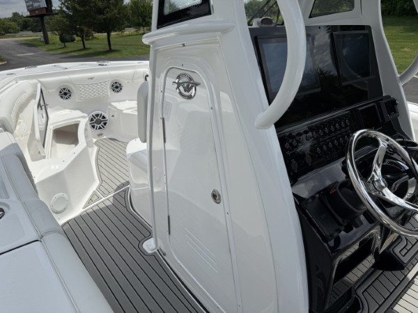 a01QO00000gNzvSYAS_36 (Custom).jpg