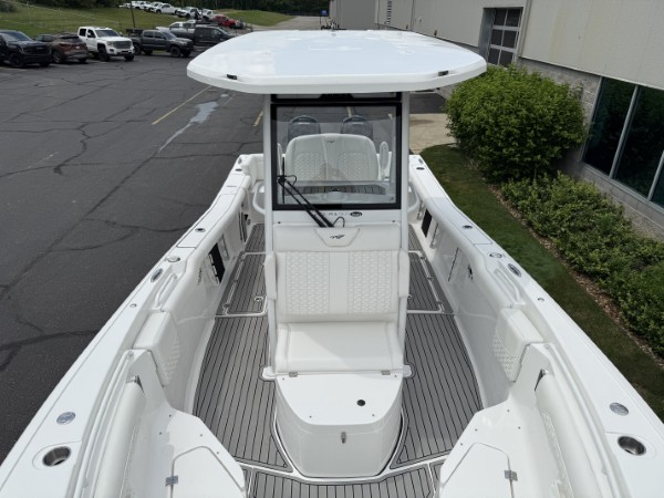 a01QO00000gNzvSYAS_27 (Custom).jpg