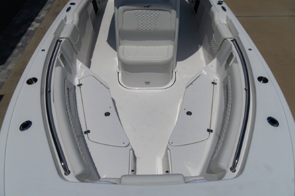 a01QO00000gUtTXYA0_33 (Custom).jpg