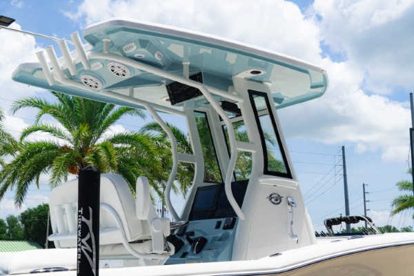 a01QO00000gUtTXYA0_15 (Custom).jpg