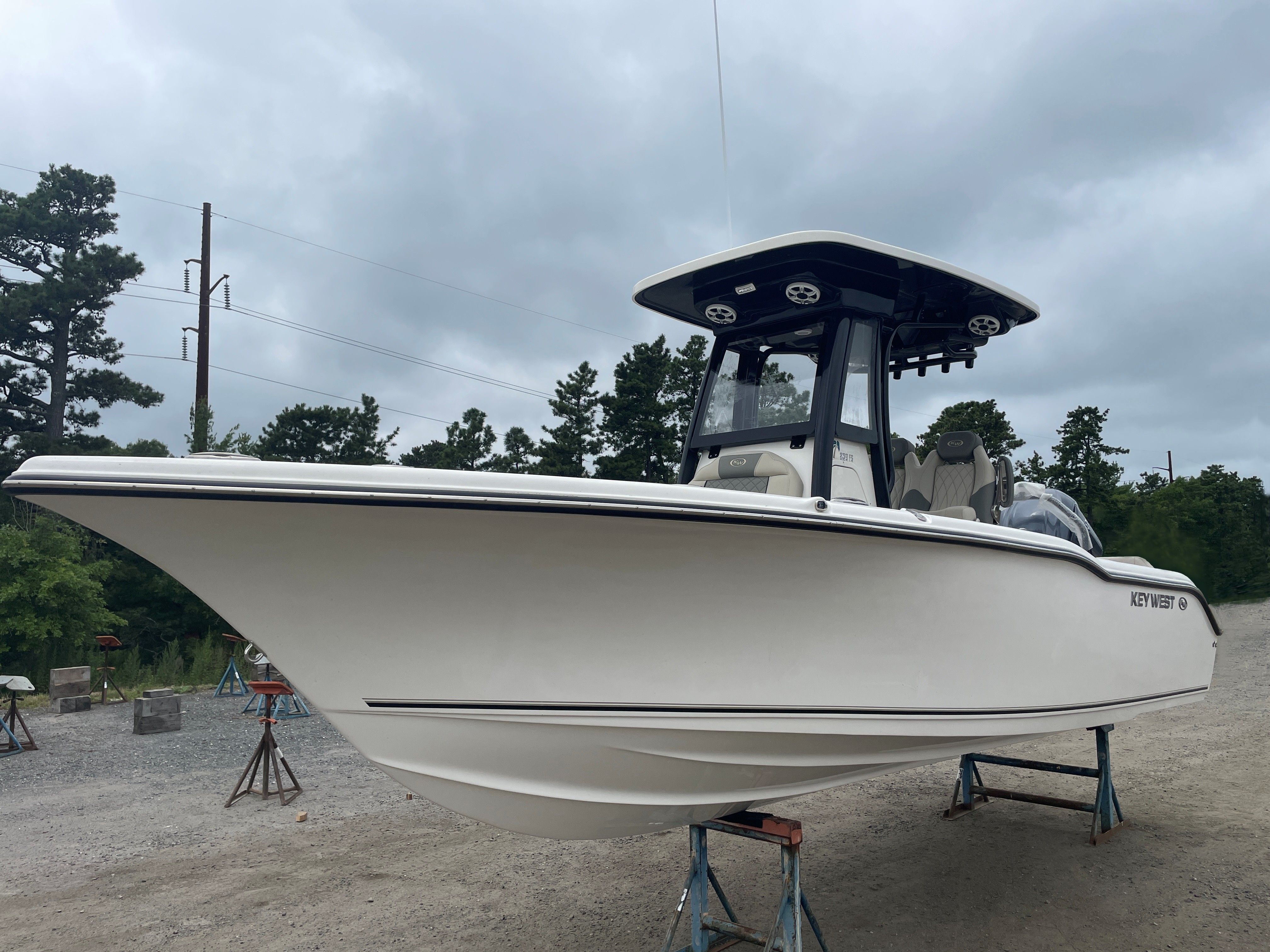 2026 24' Key West 239 FS
